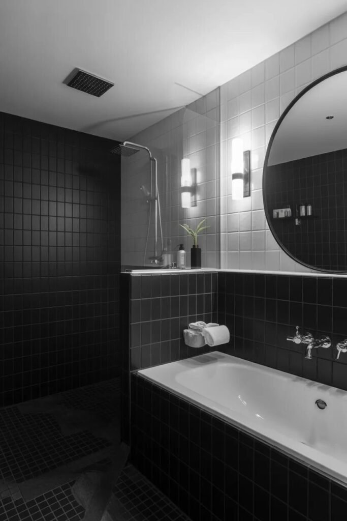 Bold bathroom decor ideas 10 bold bathroom decor ideas contrast