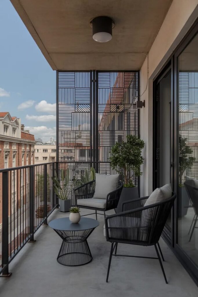 Modern balcony privacy ideas 4 black modern balcony privacy screens
