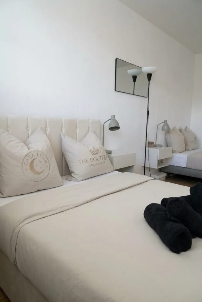 22 dorm bedding ideas 4 Parisian 22 dorm bedding ideas