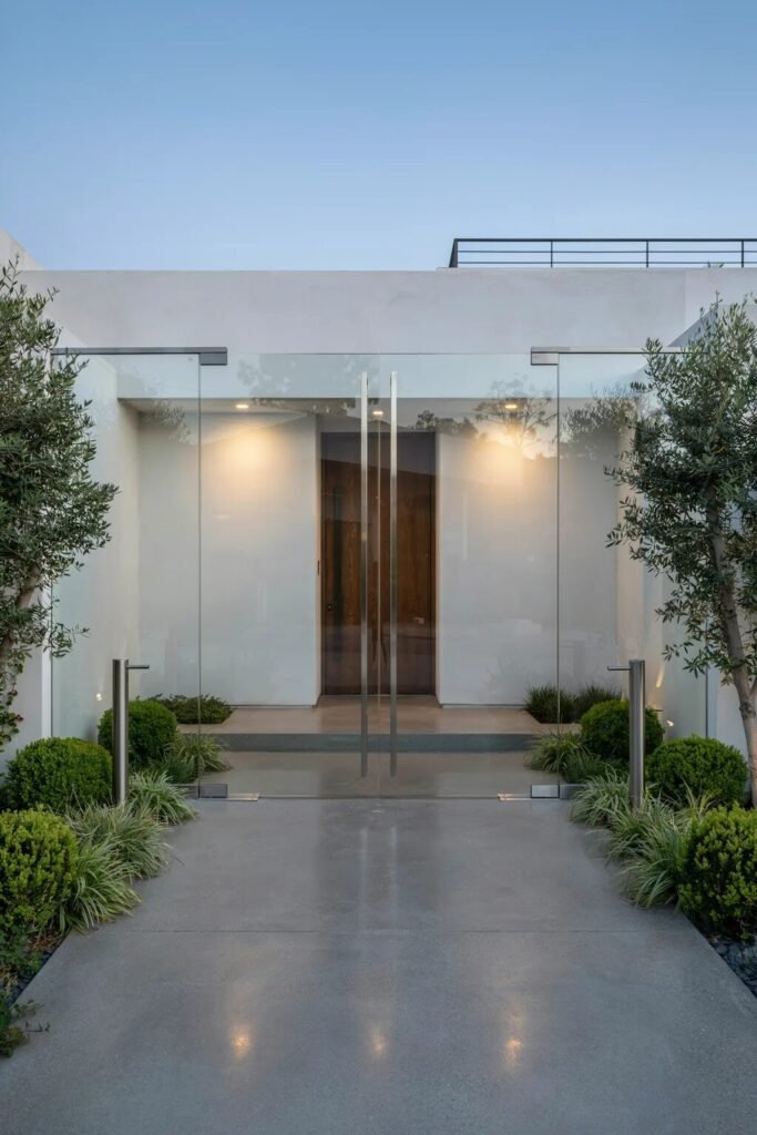 Modern main gate design 12 Frameless modern main gate design