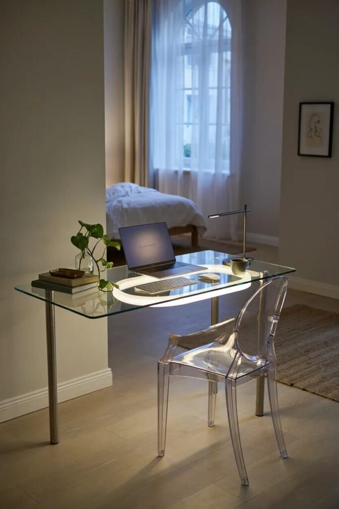 15 dorm desk ideas 6 Glass desk 15 dorm desk ideas