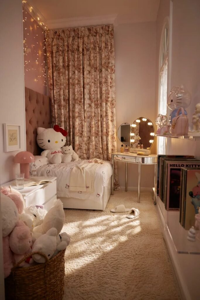 2000s teen bedroom design 5 Hello Kitty 2000s teen bedroom design
